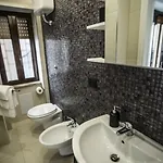 Mediterranea Bed and Breakfast Νάπολη